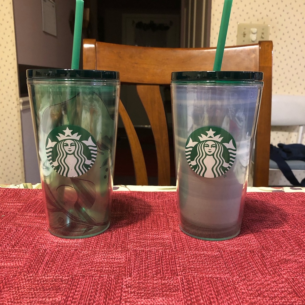 2 Starbucks cold drink cups.